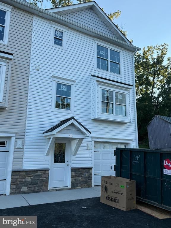 45 Duck St W, Front Royal