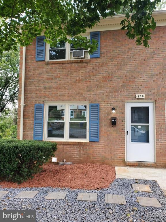117-b Shenandoah Ave S, Front Royal