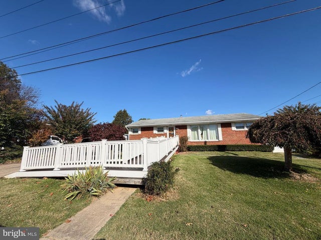 505 W 13th St, Front Royal