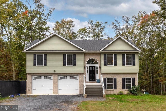 243 Poplar Rd, Front Royal