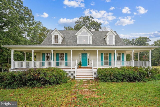 18 Hall Rd, Front Royal