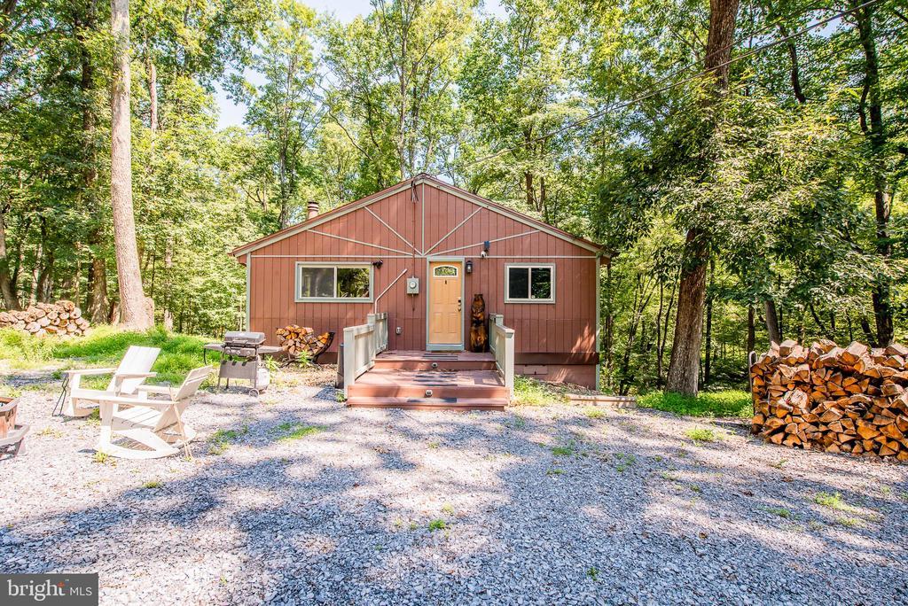 Listing photo for 703 Tuckahoe Trl, HEDGESVILLE, WV