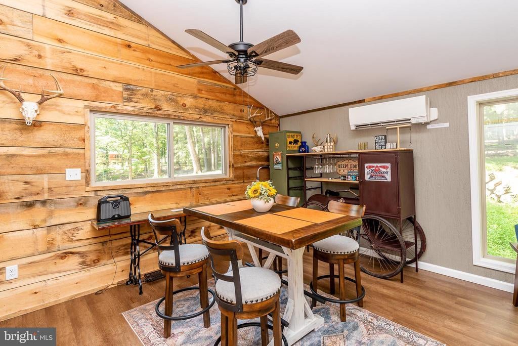Listing photo for 703 Tuckahoe Trl, HEDGESVILLE, WV