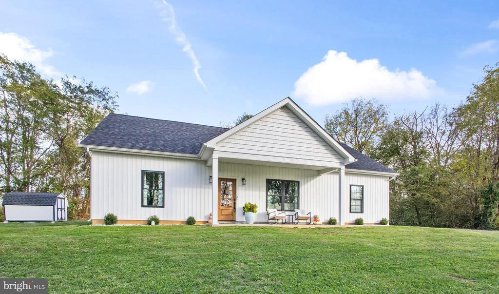 80 Mccormick Ln, MARTINSBURG