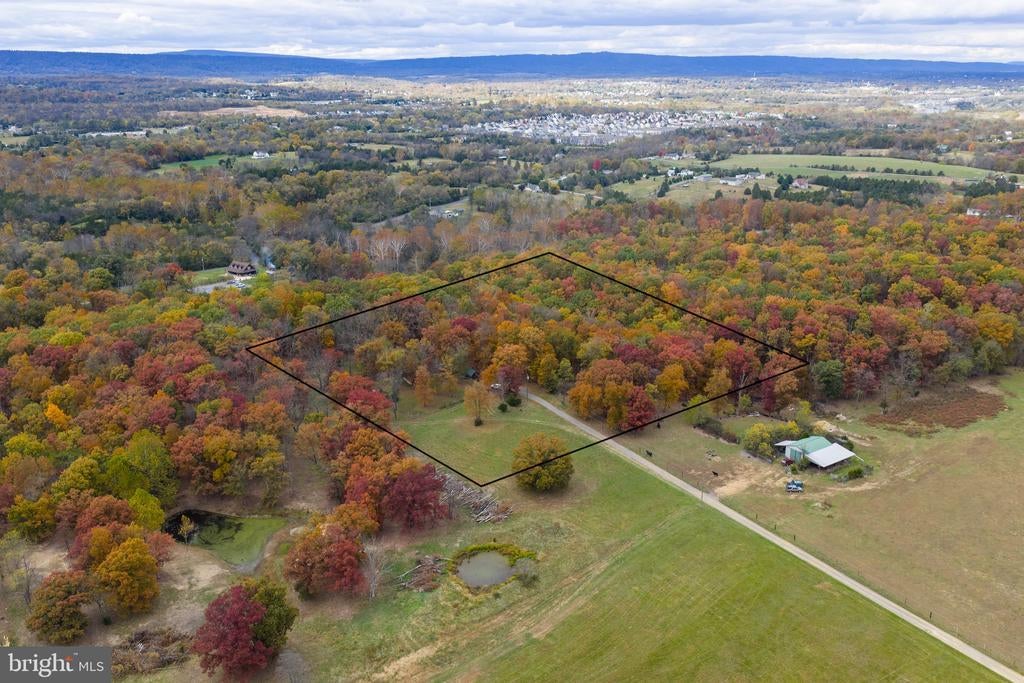 216 Hoofprint Dr, BUNKER HILL