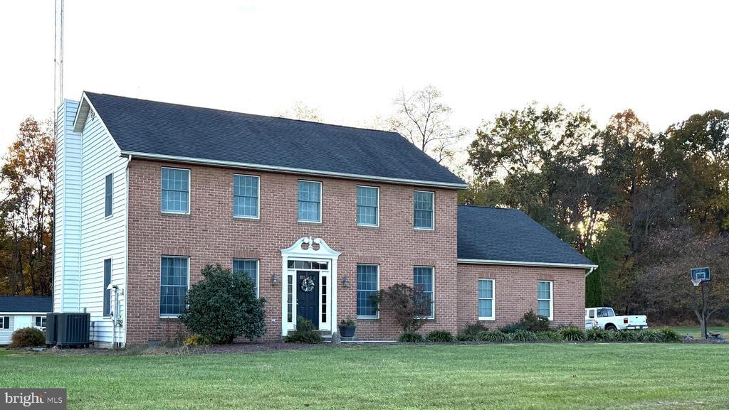 114 Nathaniel Dr, MARTINSBURG