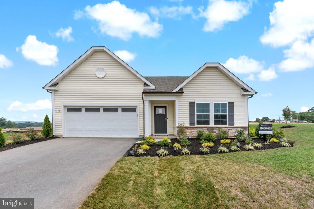 Tbb Fontana Cir #edgewood Ii, MARTINSBURG