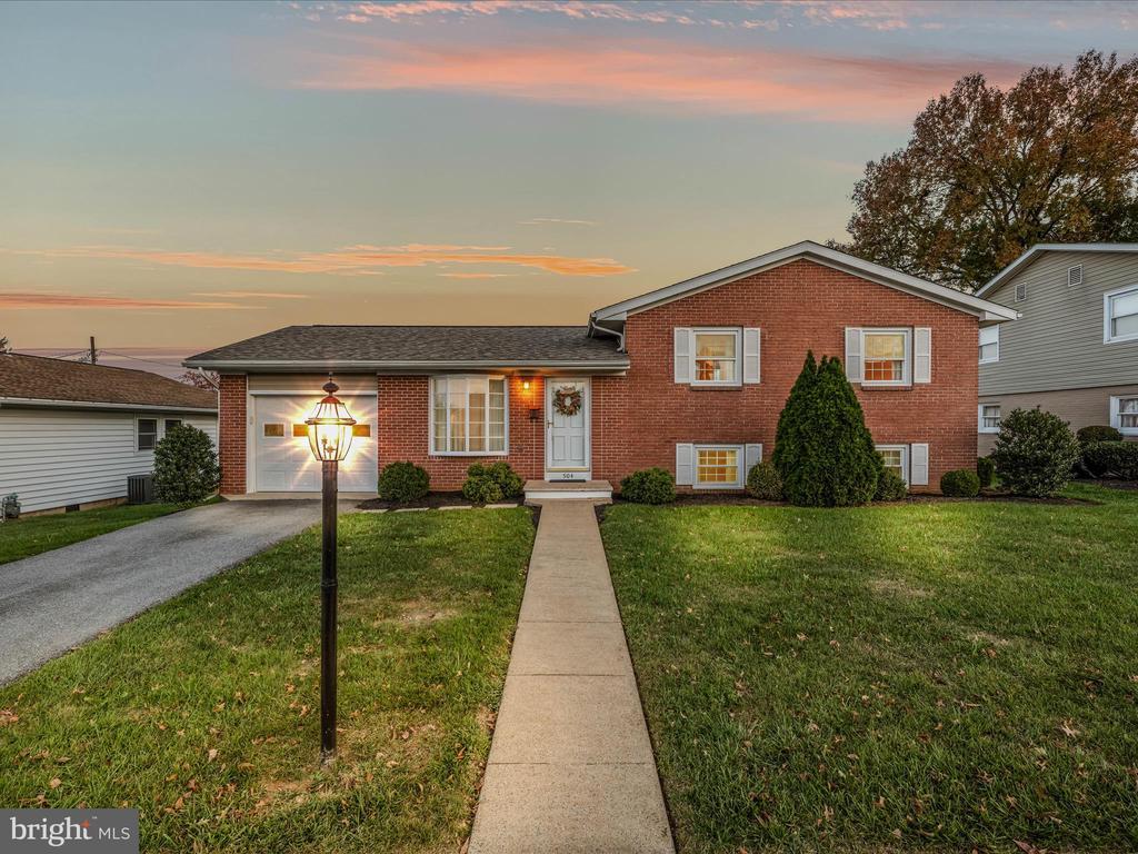 504 S Georgia Ave, MARTINSBURG