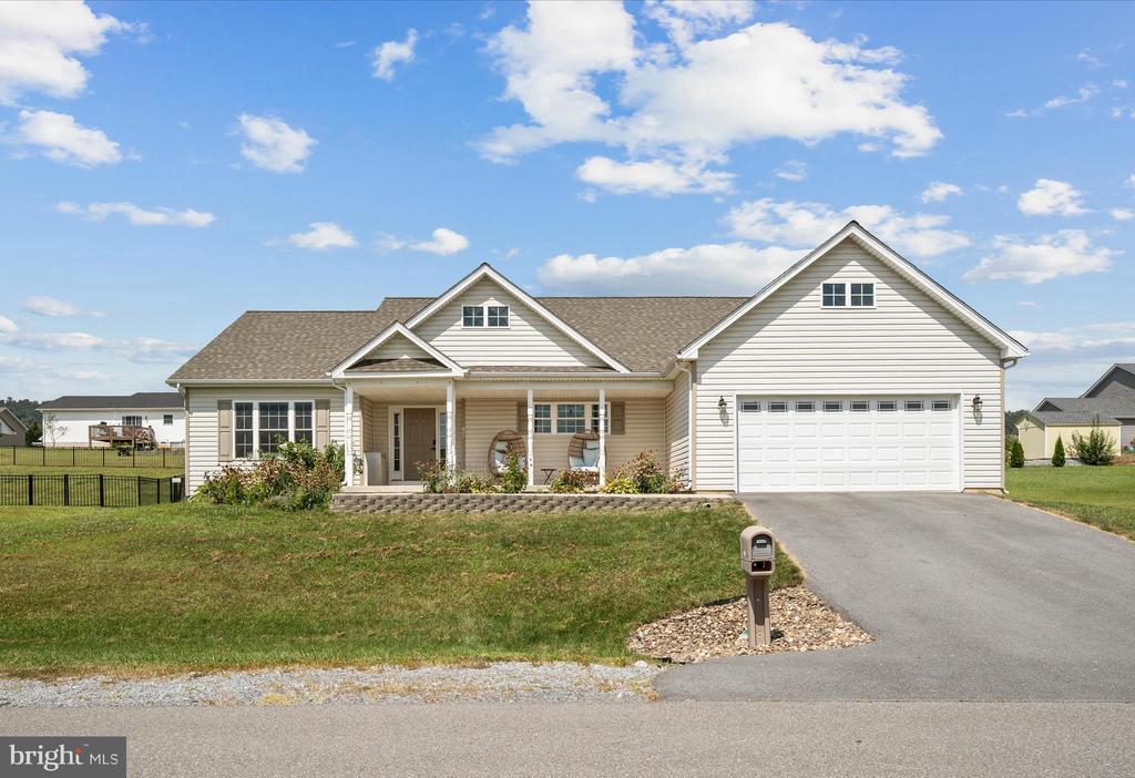 195 Duckwoods Ln, MARTINSBURG