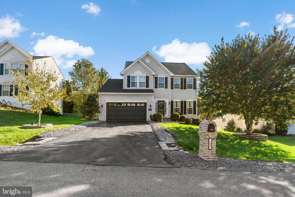 103 Lacosta Blvd, MARTINSBURG