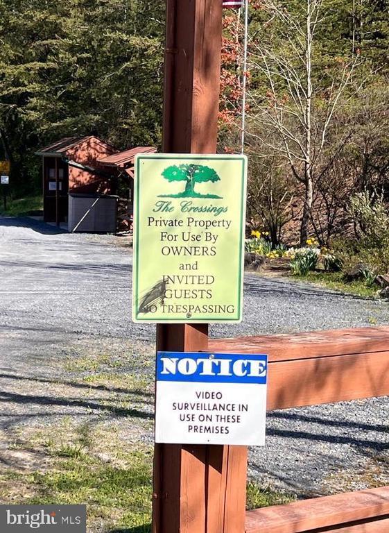 234 Hemlock Ct, PAW PAW WV PAW PAW Cabin Homes For Sale