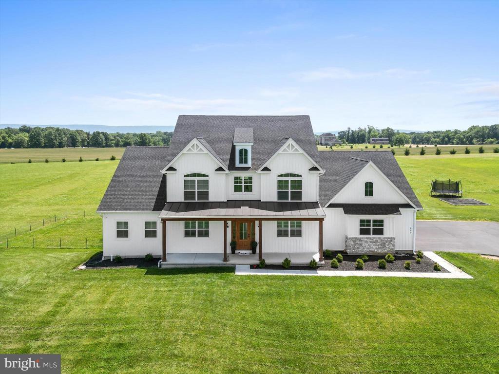 151 Summerfield Way, SHENANDOAH JUNCTION