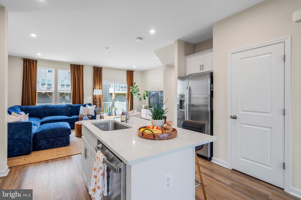 54 Coolidge Ave, RANSON