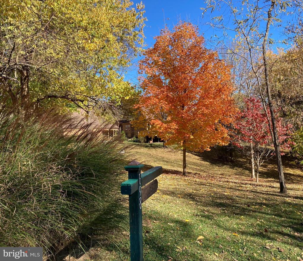 698 Elk Run Estates Dr, HARPERS FERRY