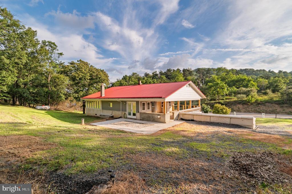 13531 Frankfort Hwy, SPRINGFIELD