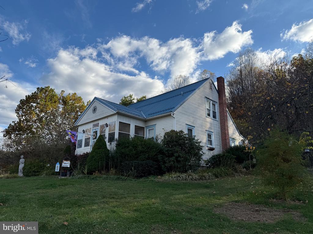 7178 Martinsburg Rd, BERKELEY SPRINGS