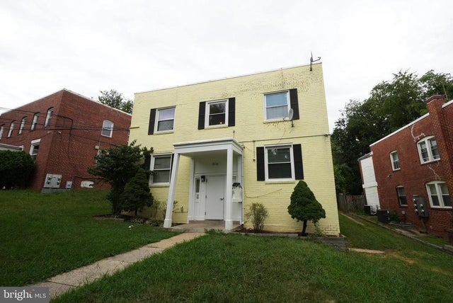 3216 28th St Se #2, Washington