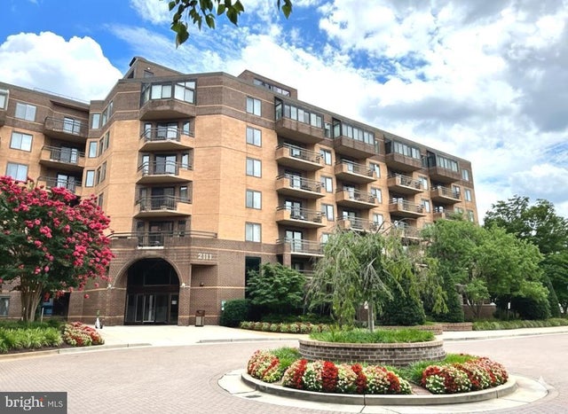 2111 Wisconsin Ave Nw #420, Washington