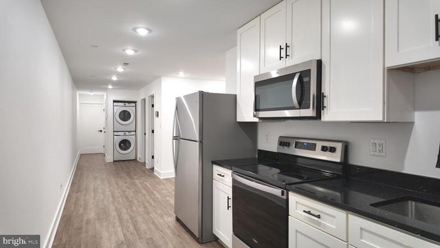 213 Seaton Pl Ne #1, Washington