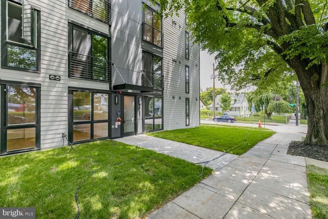 2601 30th St Ne #6, Washington