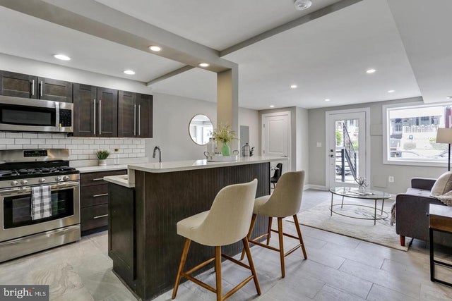 315 T St Ne #1, Washington