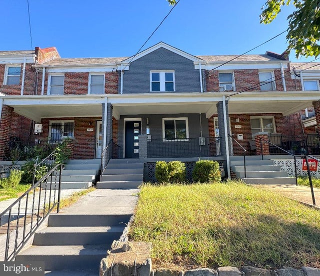 2319 13th Pl Ne, Washington