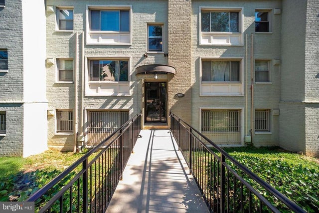 2838 Hartford St Se #304, Washington