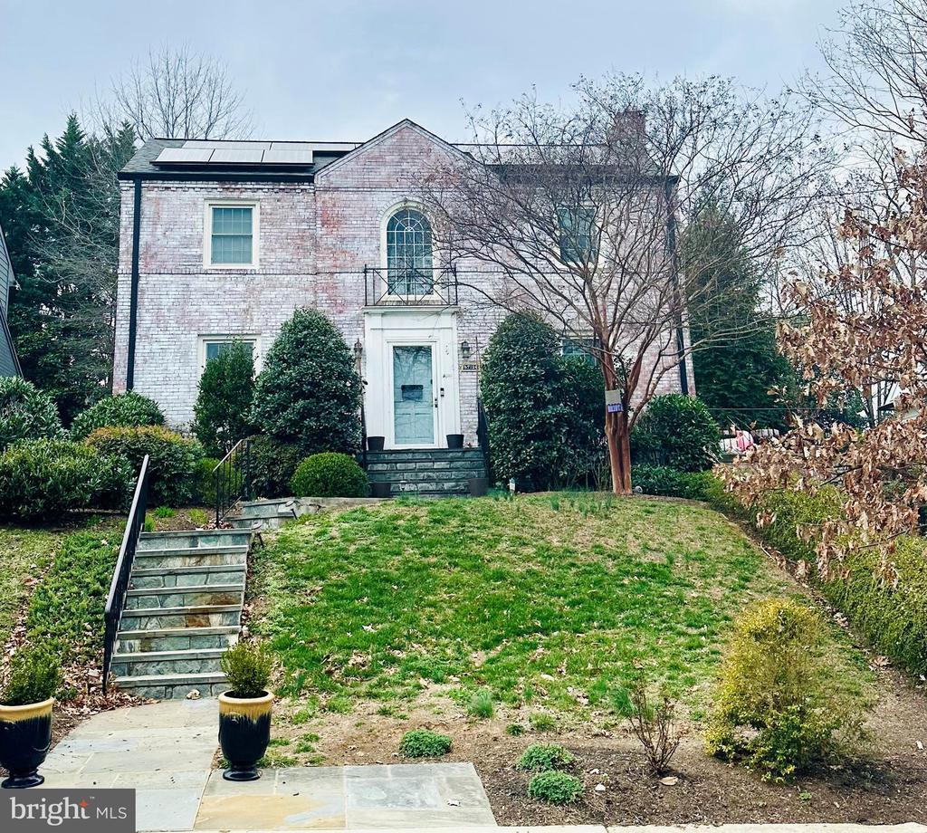 5724 27th St Nw, WASHINGTON