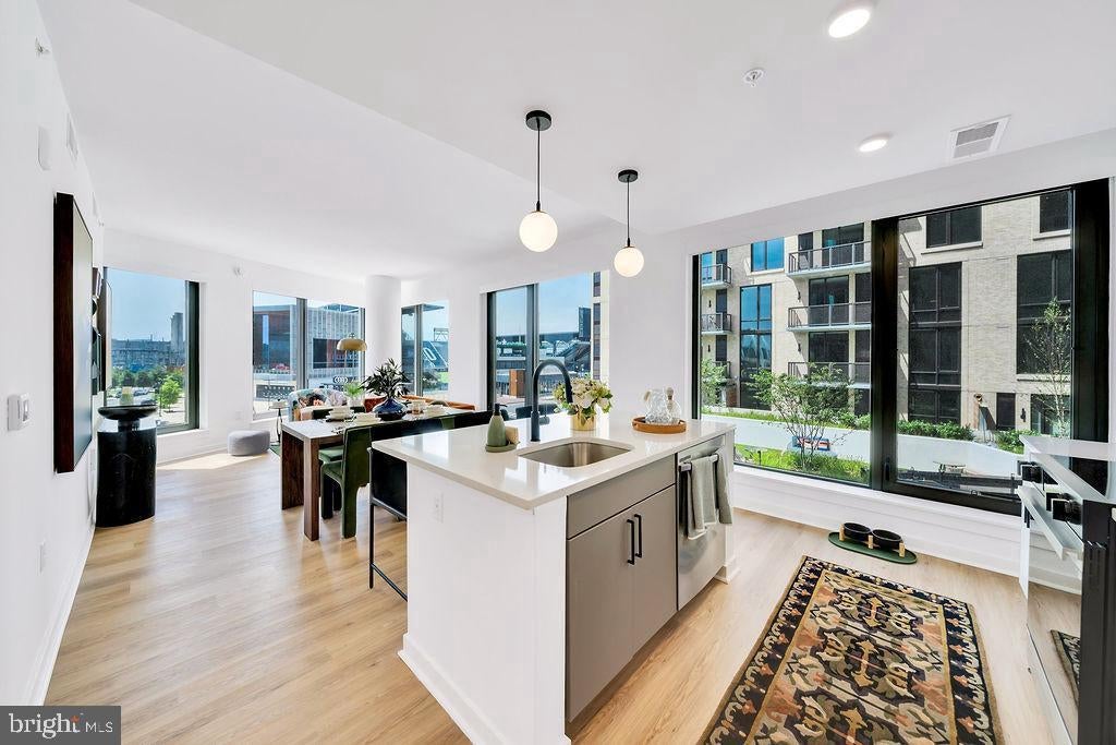 113 Potomac Ave Sw #532, WASHINGTON