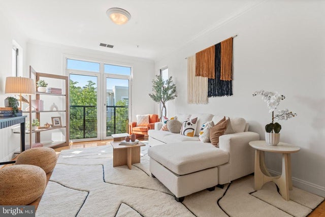 1391 Pennsylvania Ave Se #408, Washington