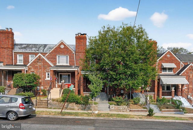 5221 2nd St Nw, Washington