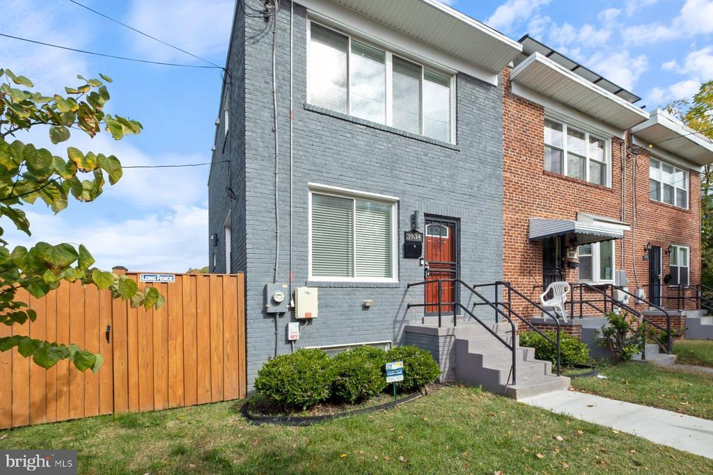 3934 Clay Pl Ne, WASHINGTON