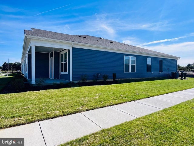 120 Ridgely Blvd, Dover