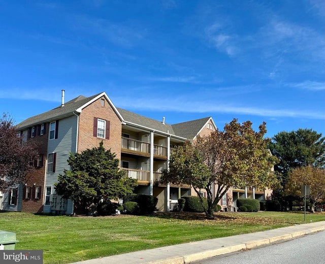 101 N Caroline Pl #303, Dover