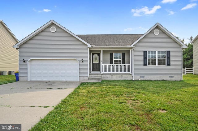 76 Amy Ave, Magnolia