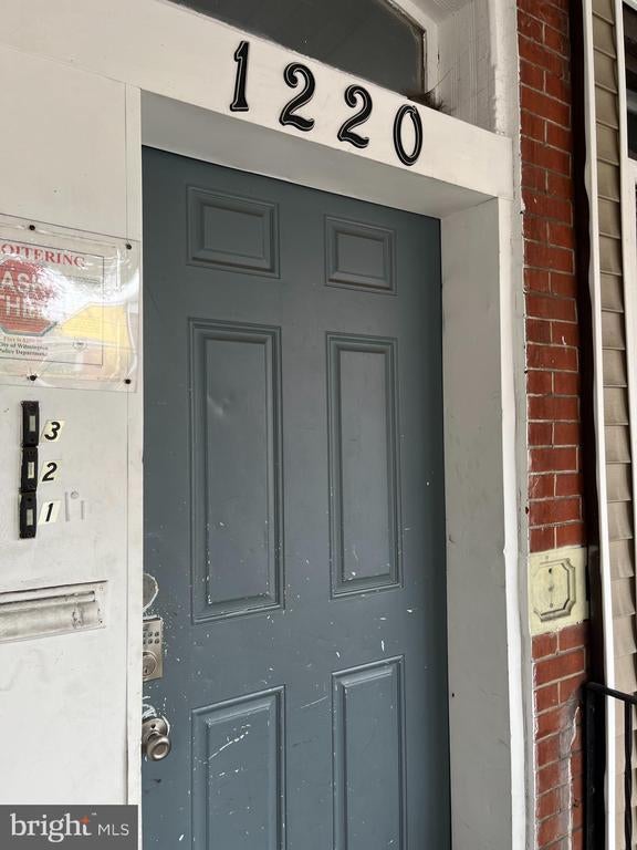 1220 W 4th St, Wilmington