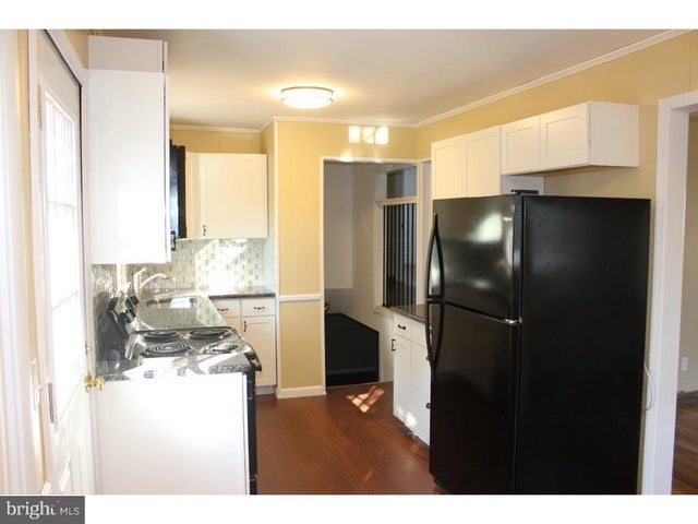 113 W Rutherford Dr, Newark