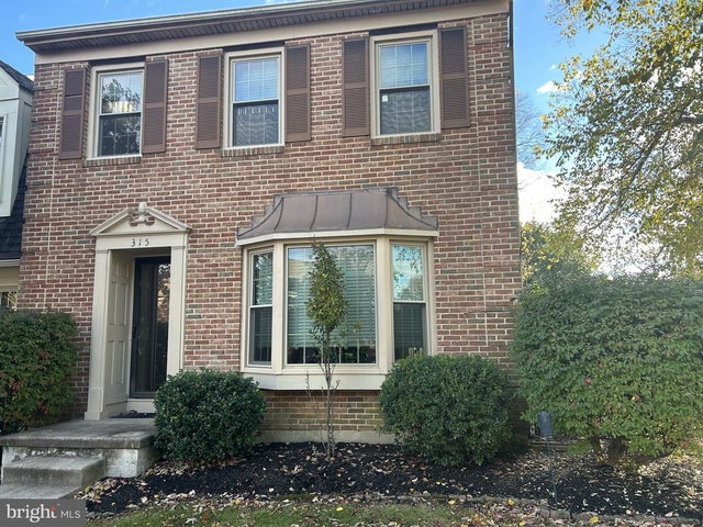 315 Stoneham Dr, Hockessin