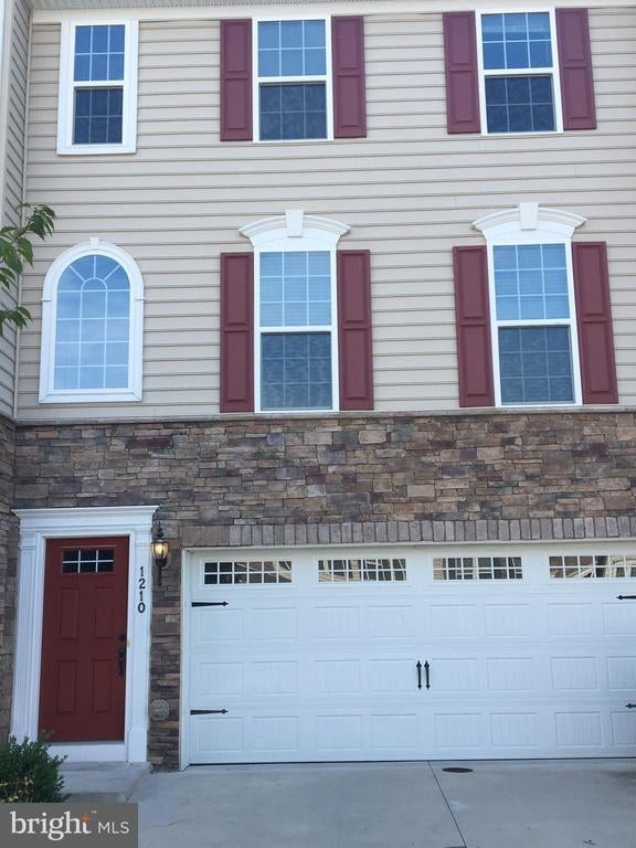 1210 Madison Ln, Hockessin