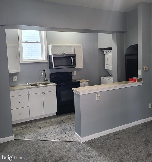 918 N Clayton St #1, Wilmington