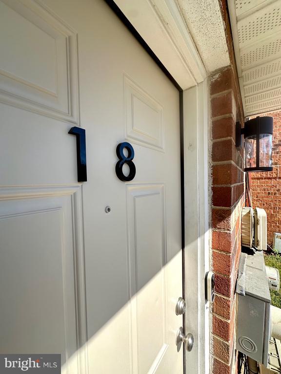 18 Deen St, New Castle