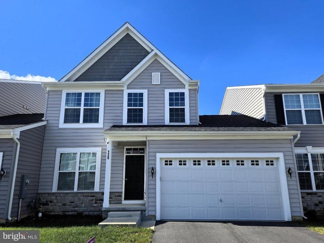 126 Case Rd, Townsend