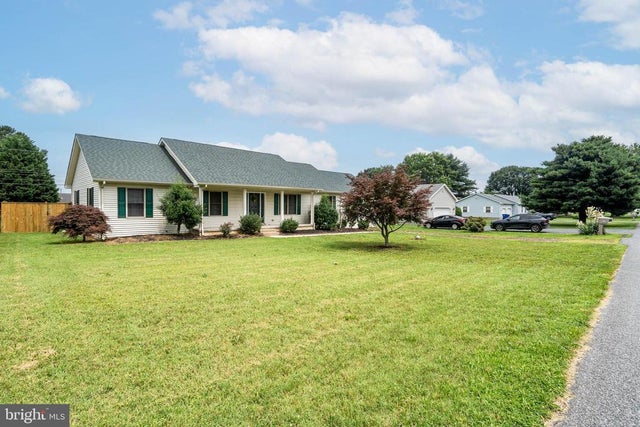 641 Adams Dr, Milford