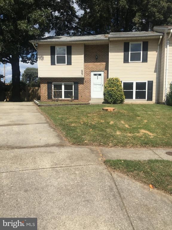 7957 Shetlands Dell, Glen Burnie