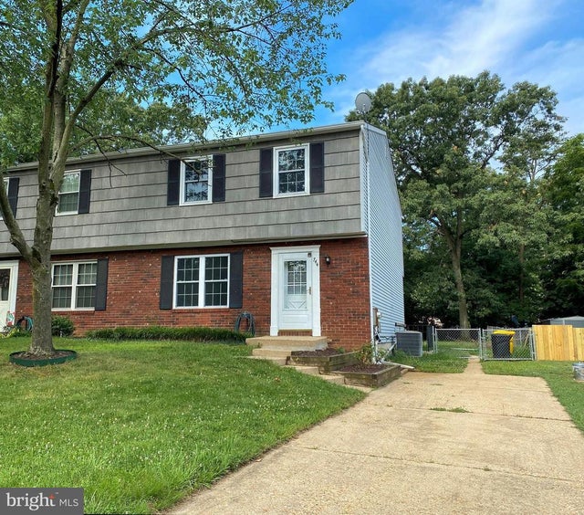 744 Match Point Dr, Arnold