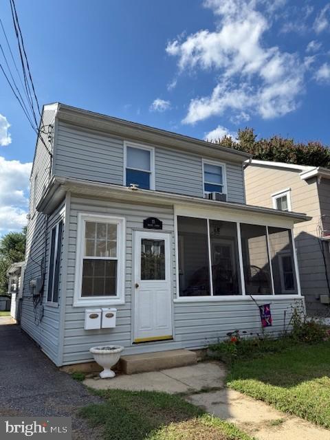15 Brewer Ave #b, Annapolis