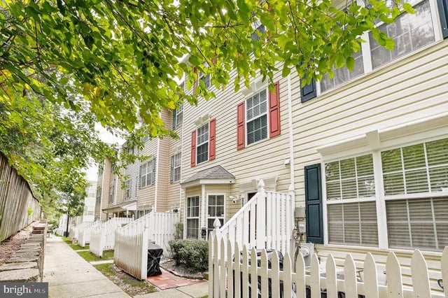 8031 Brookstone Ct, Severn