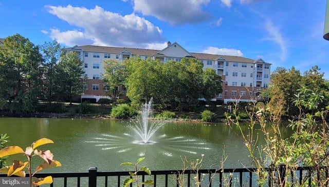 2607 Chapel Lake Dr #108, Gambrills