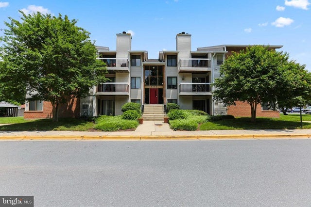 1110 Castle Harbour Way #3d, Glen Burnie