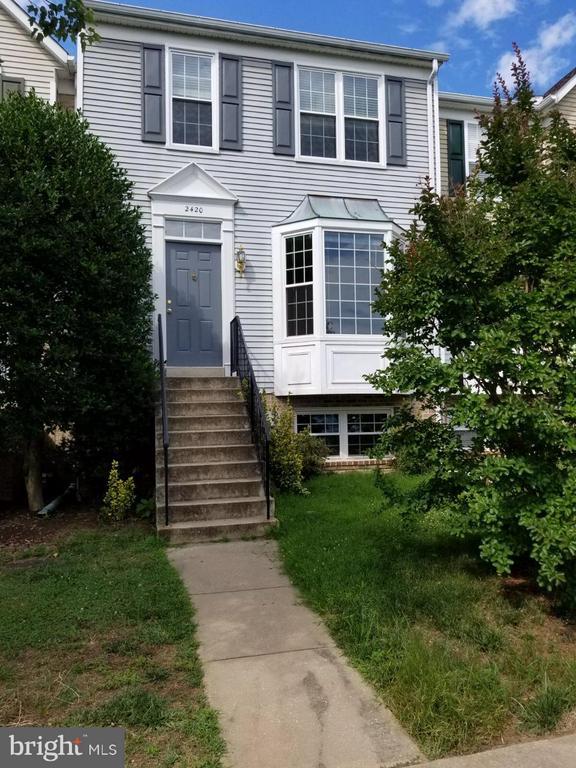 2420 Sandwich Ct, Crofton
